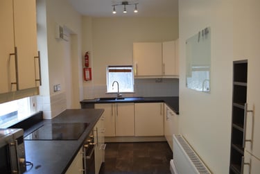 5 bed house, Dinsdale Road, Sandyford, Newcastle, NE21DP - Image 1